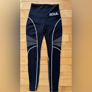 Lululemon x SOULCYCLE Channel Your Energy Tight black leggings‎ women 4